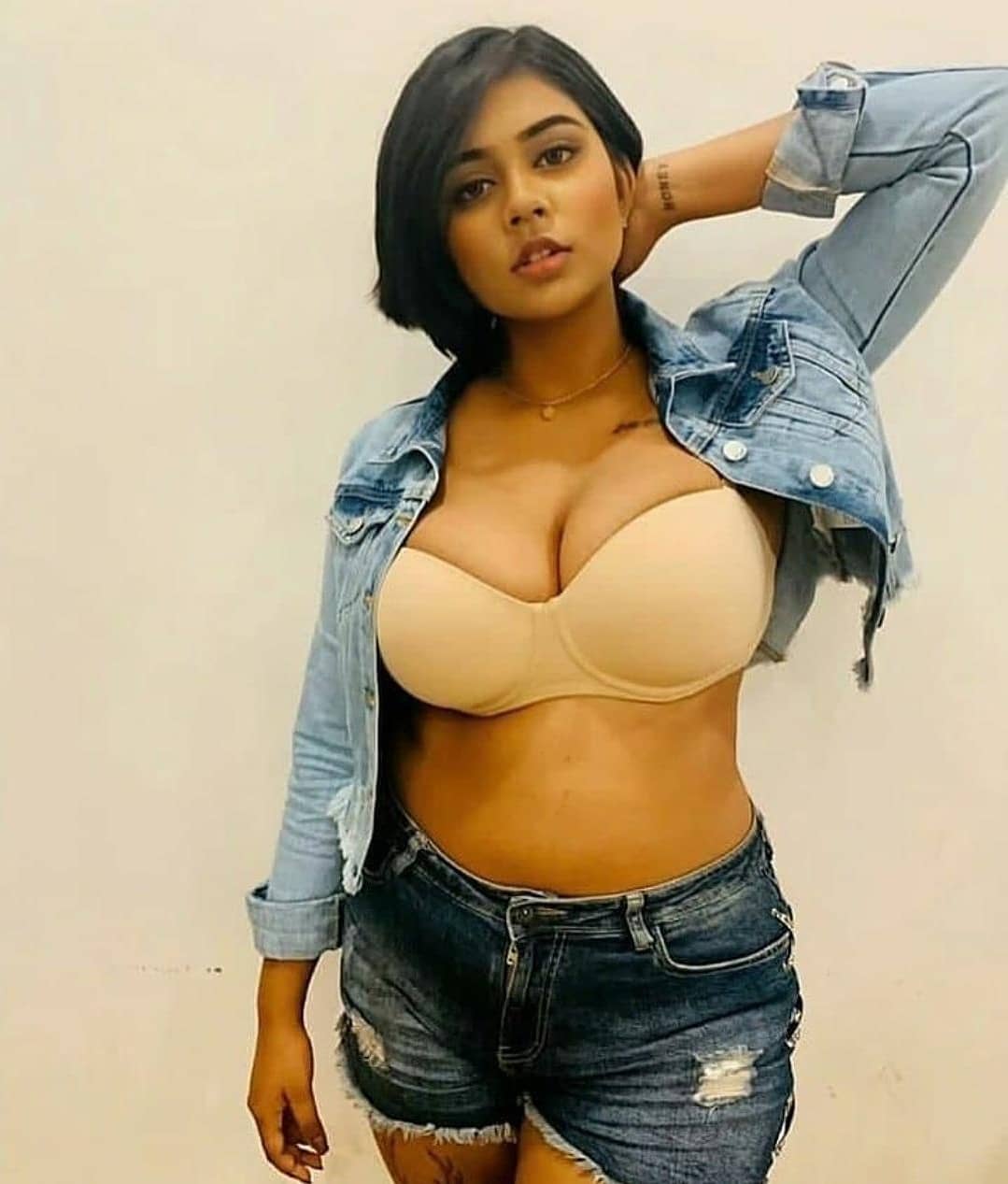 Real Meet call girls Independent ASHOKNAGAR call girls service 24 hours