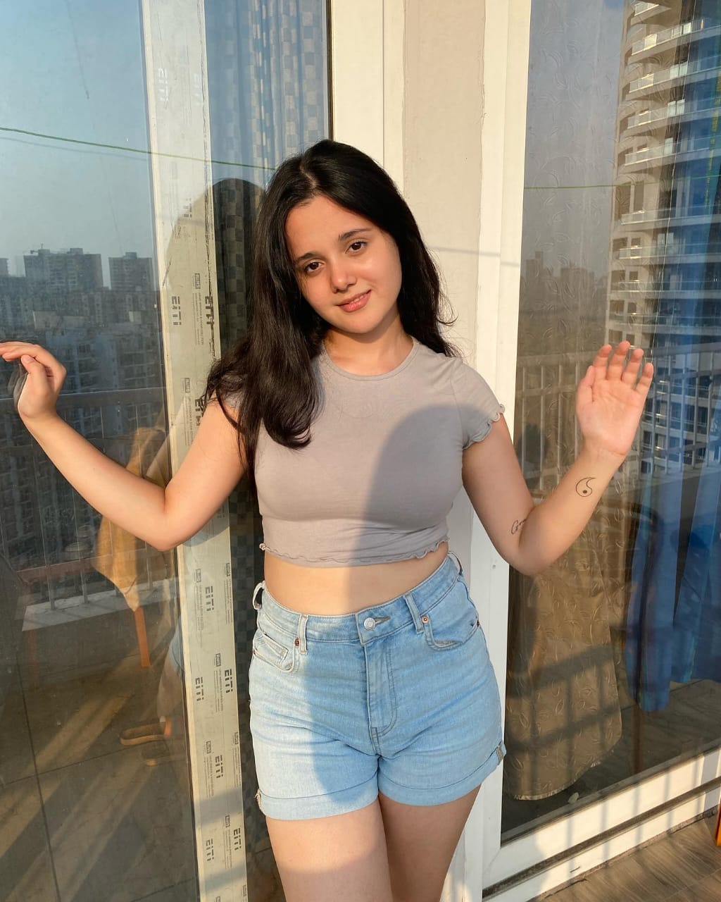 Real room meeting service available genuine and 🎥Video Call Sarvice💦Full Genuine full...